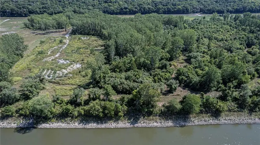 3500 Waterworks Road, Saint Joseph, MO 64503 - #2