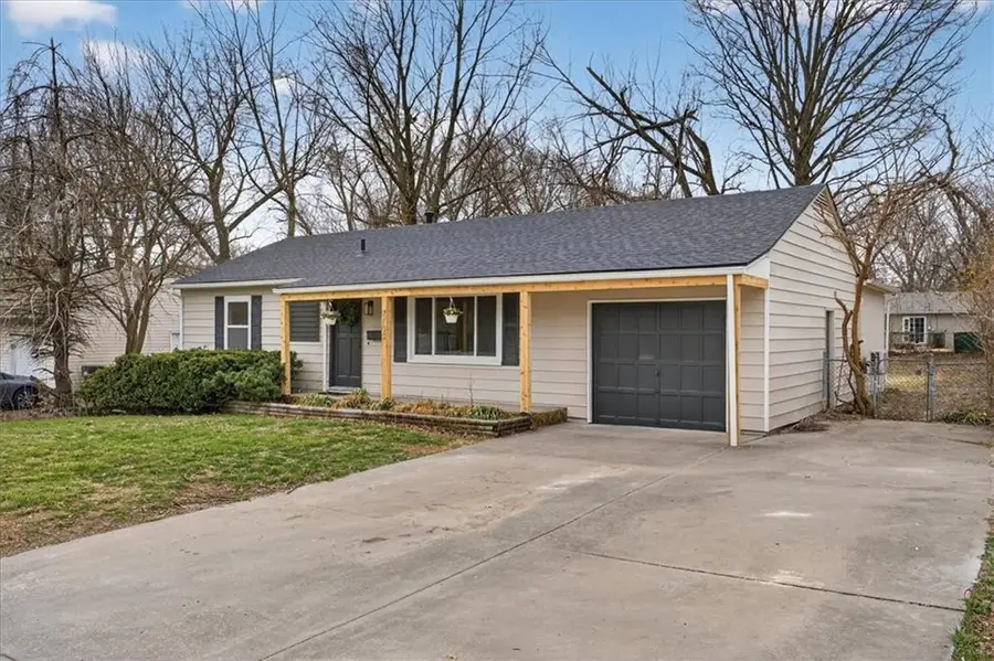 7100 Reeds Road, Overland Park, KS 66204 - #2