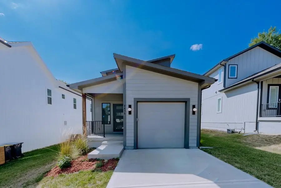 4436 Tracy Avenue, Kansas City, MO 64110 - #3