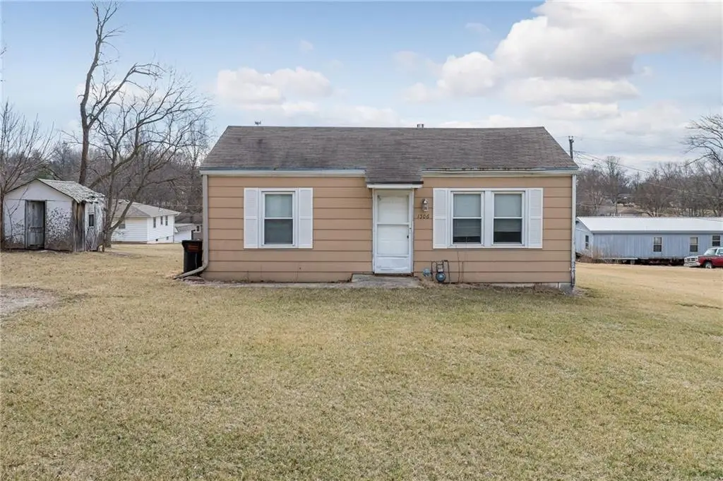 1506 W William Street, Savannah, MO 64485 - #1