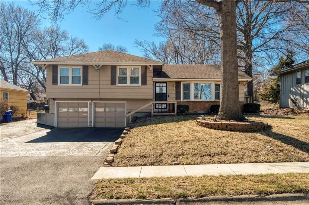 8409 E 85th Street, Raytown, MO 64138 - #1