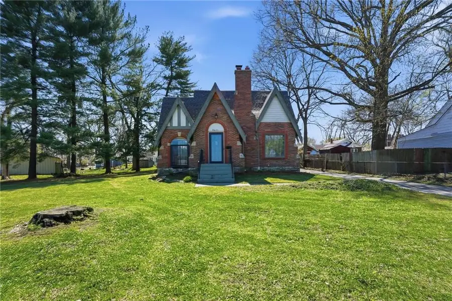 9621 E 33rd Street S, Independence, MO 64052 - #3