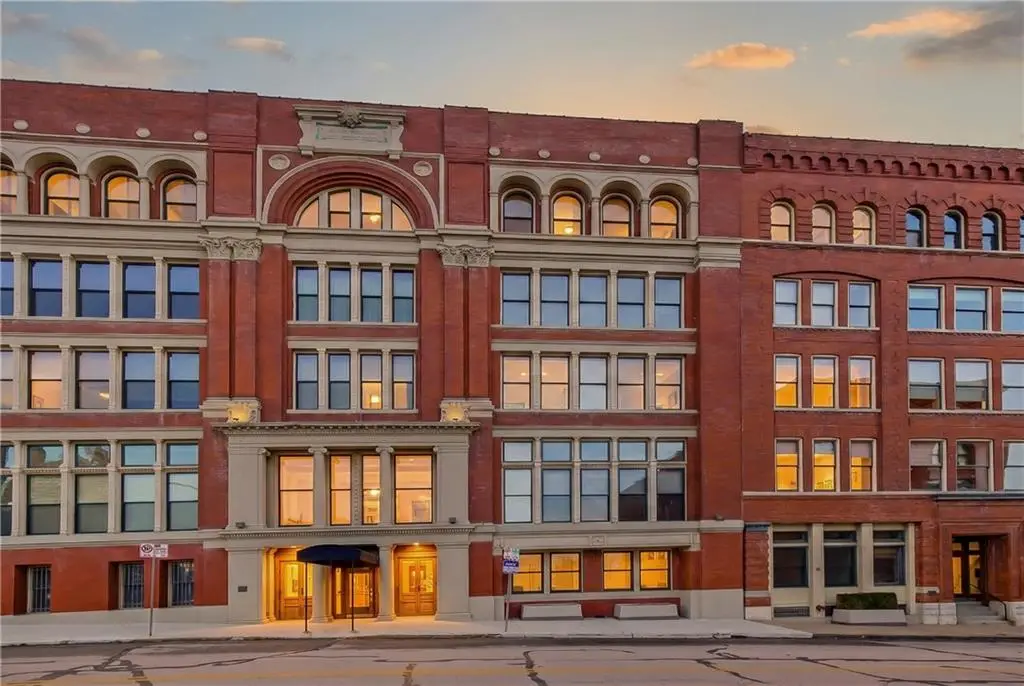 612 Central Street #104, Kansas City, MO 64105 - #1