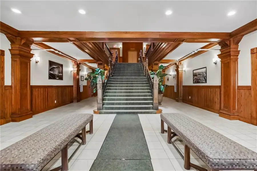 612 Central Street #104, Kansas City, MO 64105 - #2