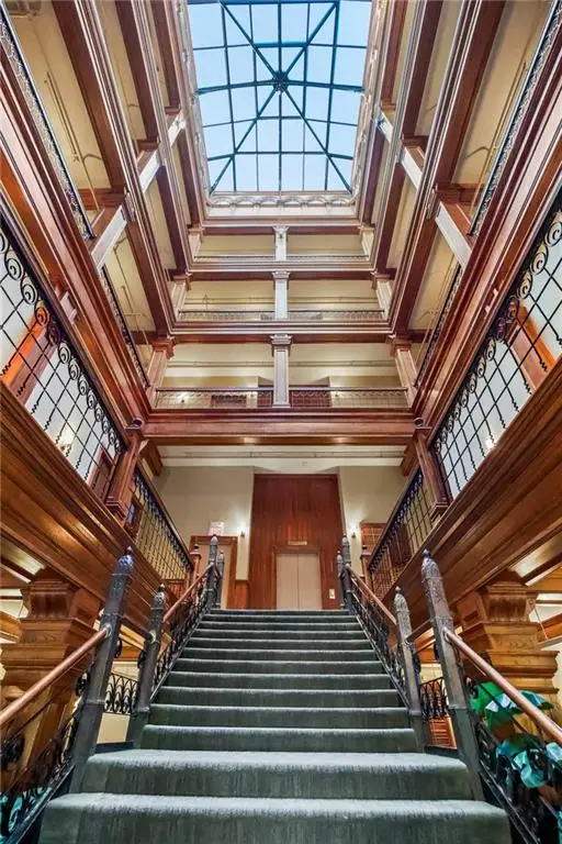 612 Central Street #104, Kansas City, MO 64105 - #3