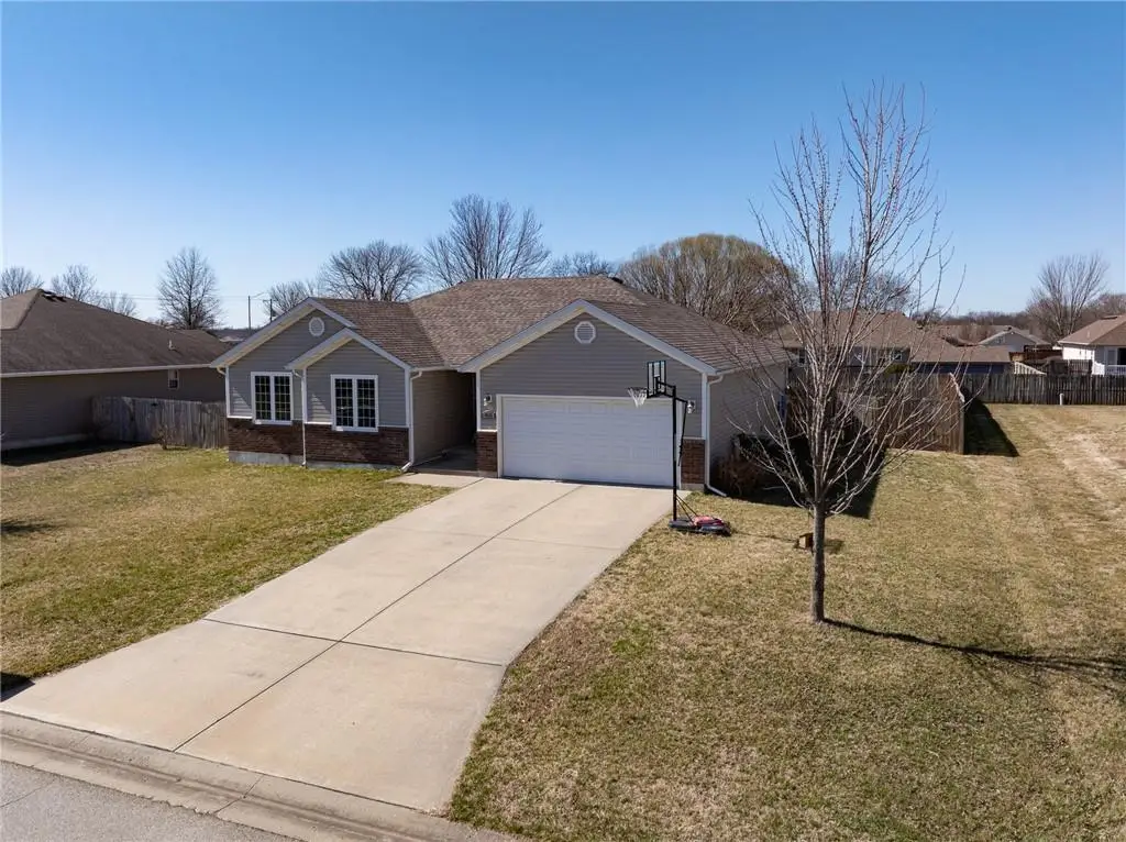 405 Villa Drive, Pittsburg, KS 66762 - #1