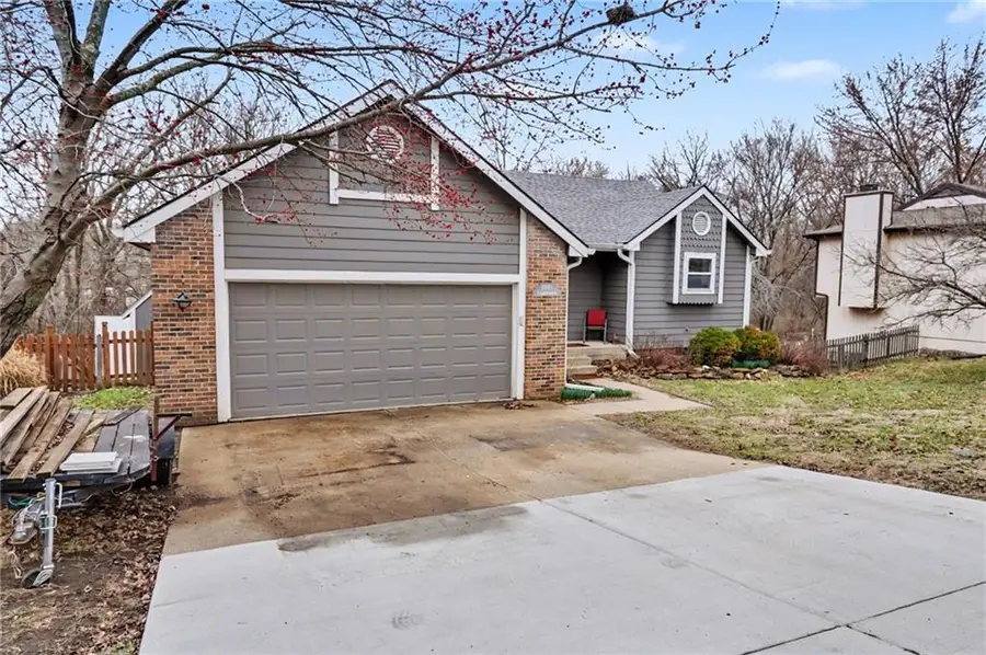 1011 Lakecrest Road, Lawrence, KS 66049 - #3