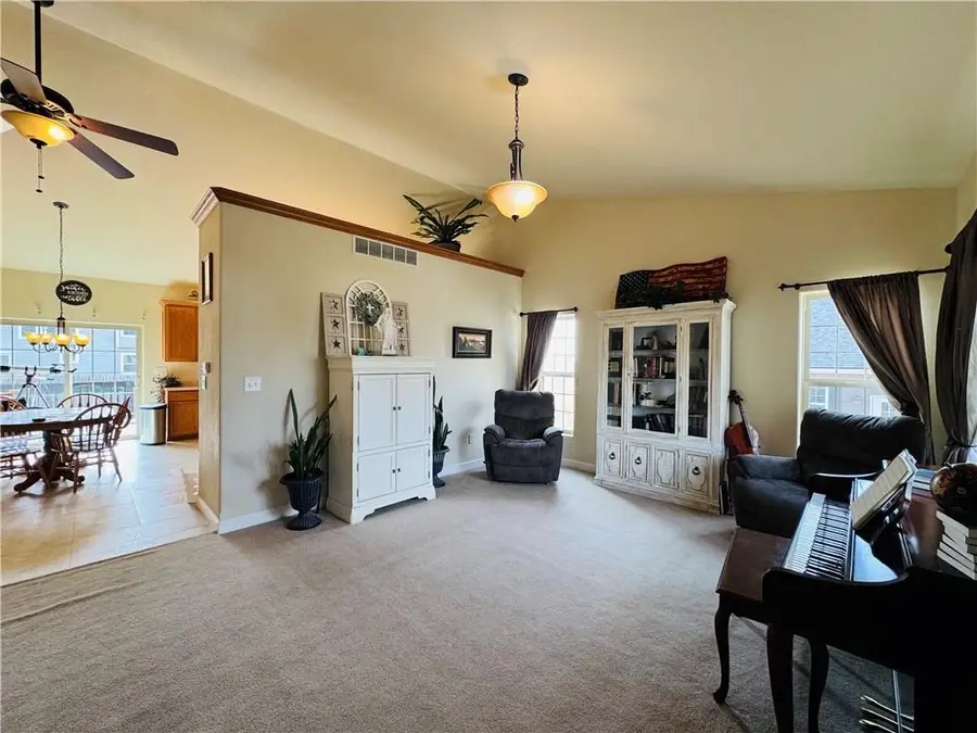 1160 Andrew Drive, Maryville, MO 64468 - #2