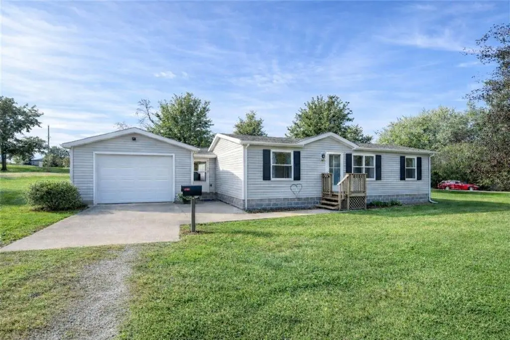 302 E Cherry Street, Skidmore, MO 64487 - #1