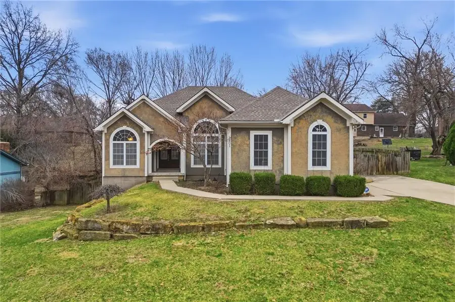 1801 N 79th Terrace, Kansas City, KS 66112 - #2