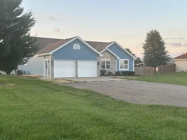 15280 Roger Road, Leavenworth, KS 66048 - #2