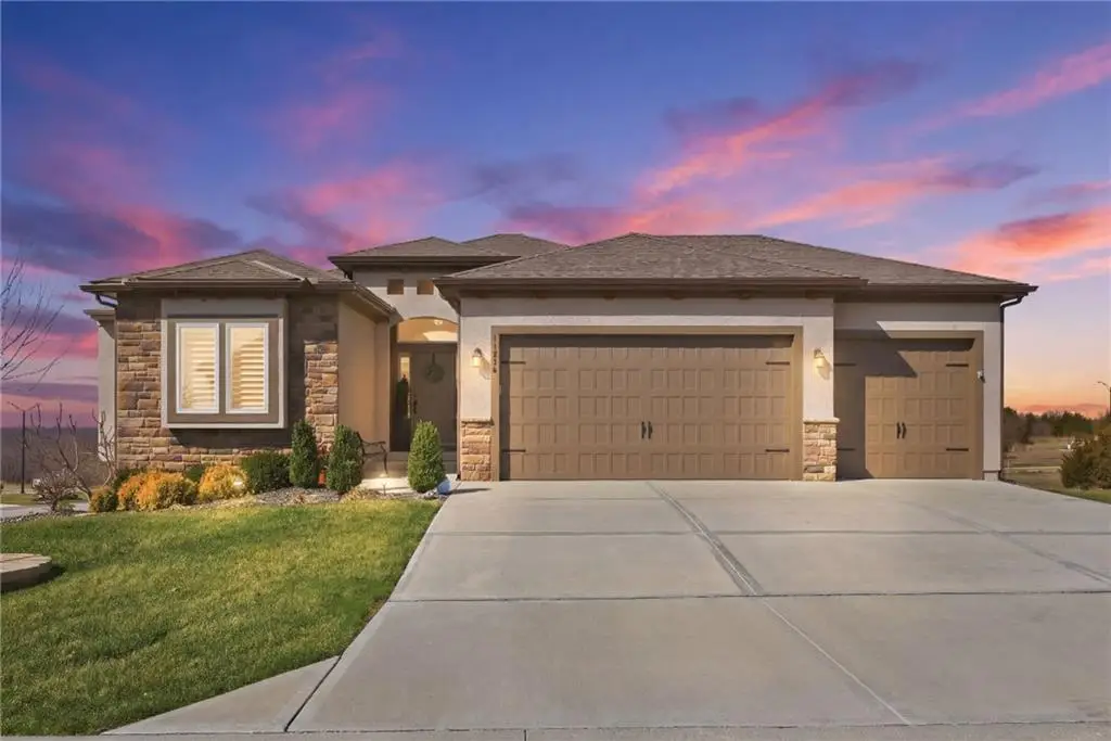 11230 S Zarda Drive, Olathe, KS 66061 - #1