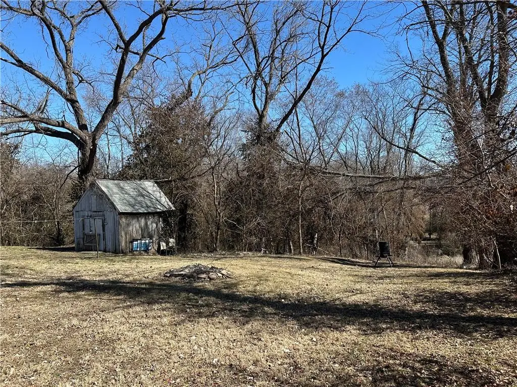 124 S 6th Street, Lexington, MO 64067 - #1