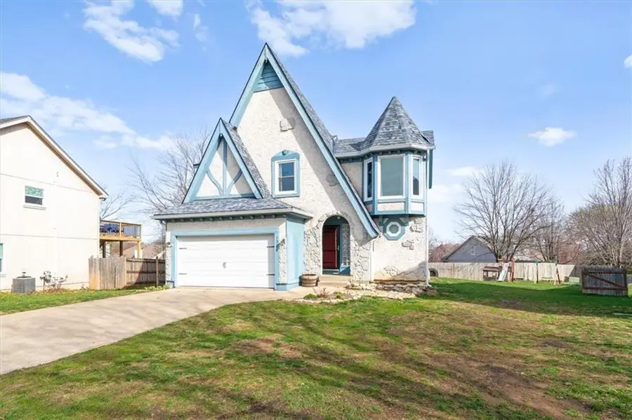 1528 W Romany Court, Olathe, KS 66061 - #2