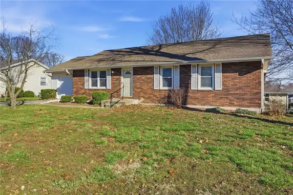 824 Rowell Avenue, Excelsior Springs, MO 64024