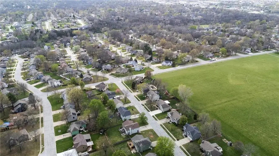 1617 NE Auburn Drive, Lees Summit, MO 64086 - #3