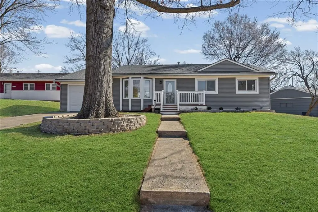 537 N 80th Place, Kansas City, KS 66112 - #1