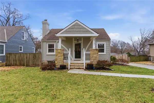 5731 Walmer Street, Mission, KS 66202