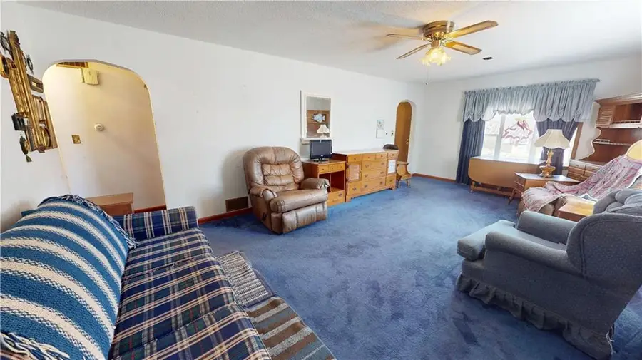 710 W Ewing Street, Nevada, MO 64772 - #2