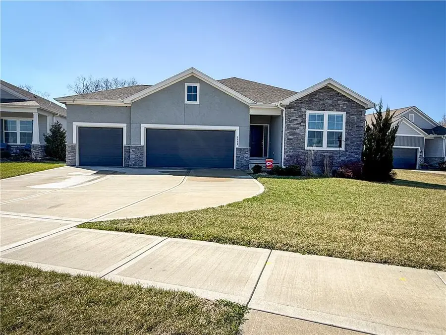 1173 SW Whitby Drive, Lees Summit, MO 64083 - #2