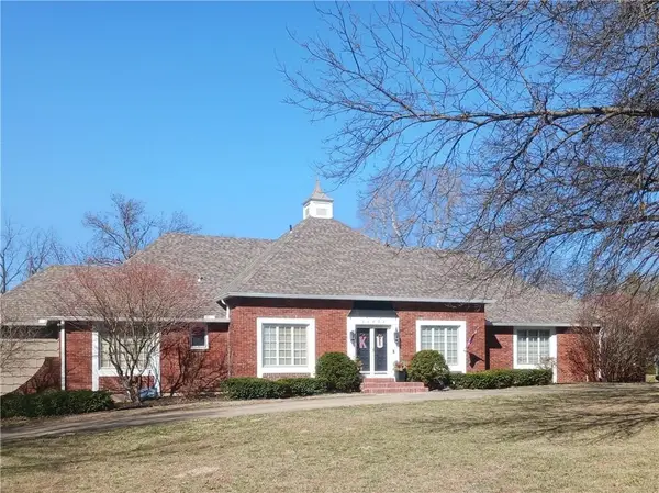 11222 Holly Street, Kansas City, MO 64114