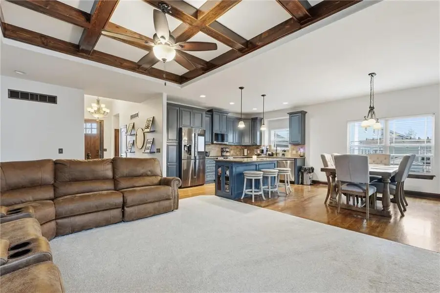 3128 N 124th Street, Kansas City, KS 66109 - #3