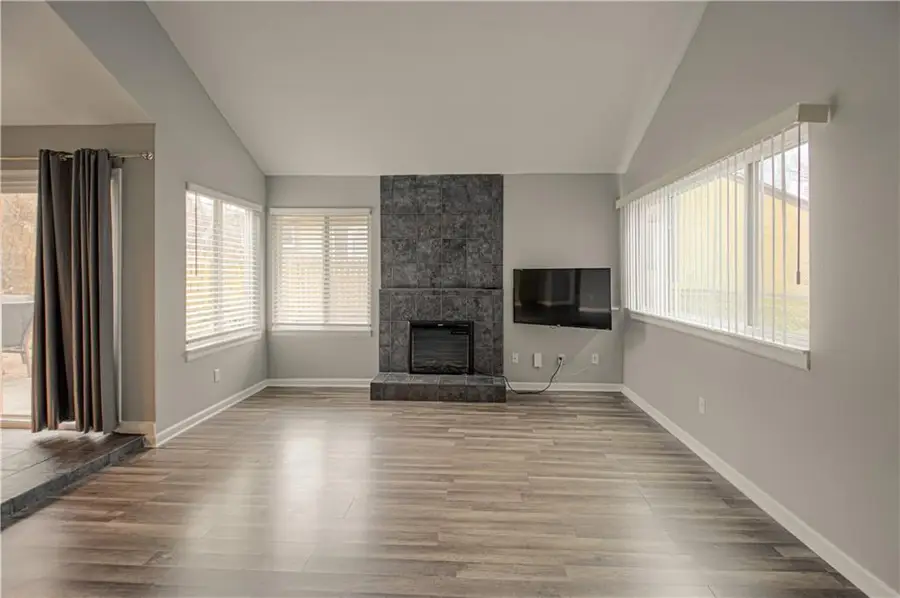 731 N 75th Terrace, Kansas City, KS 66112 - #3