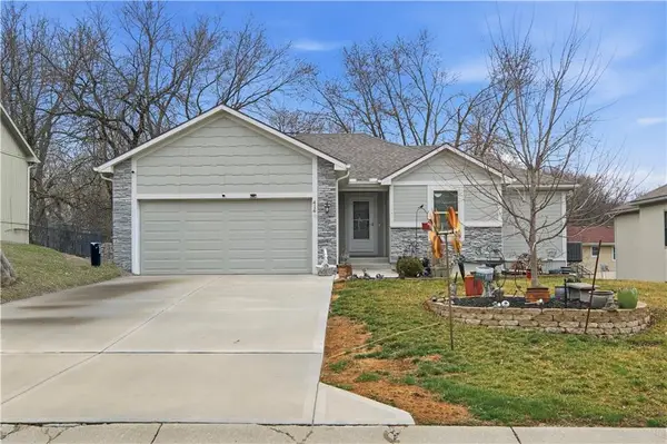 414 W 179th Terrace, Belton, MO 64012