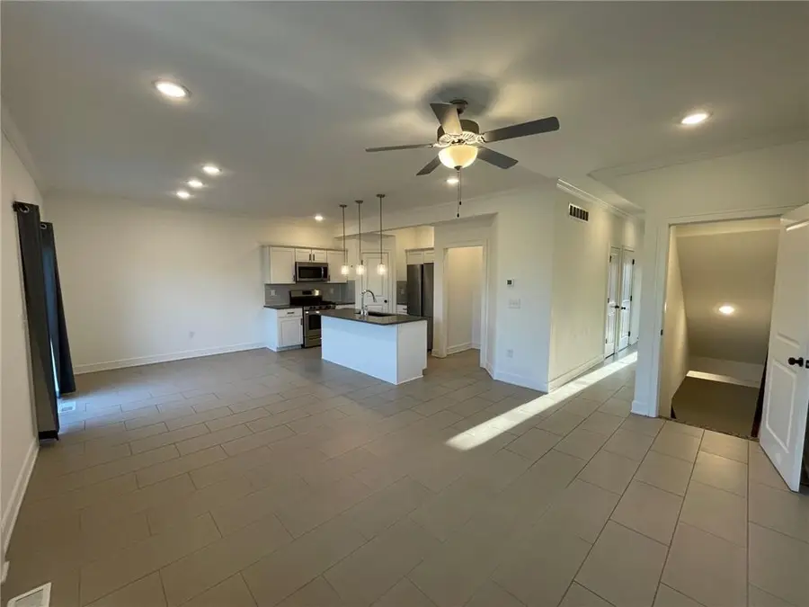 7389 Griffey Street, Parkville, MO 64152 - #3