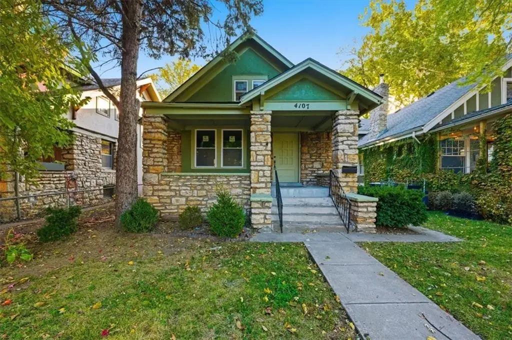 4107 Kenwood Avenue, Kansas City, MO 64110 - #1