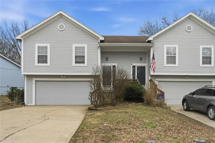 1507 E 123rd Street, Olathe, KS 66061 - #3