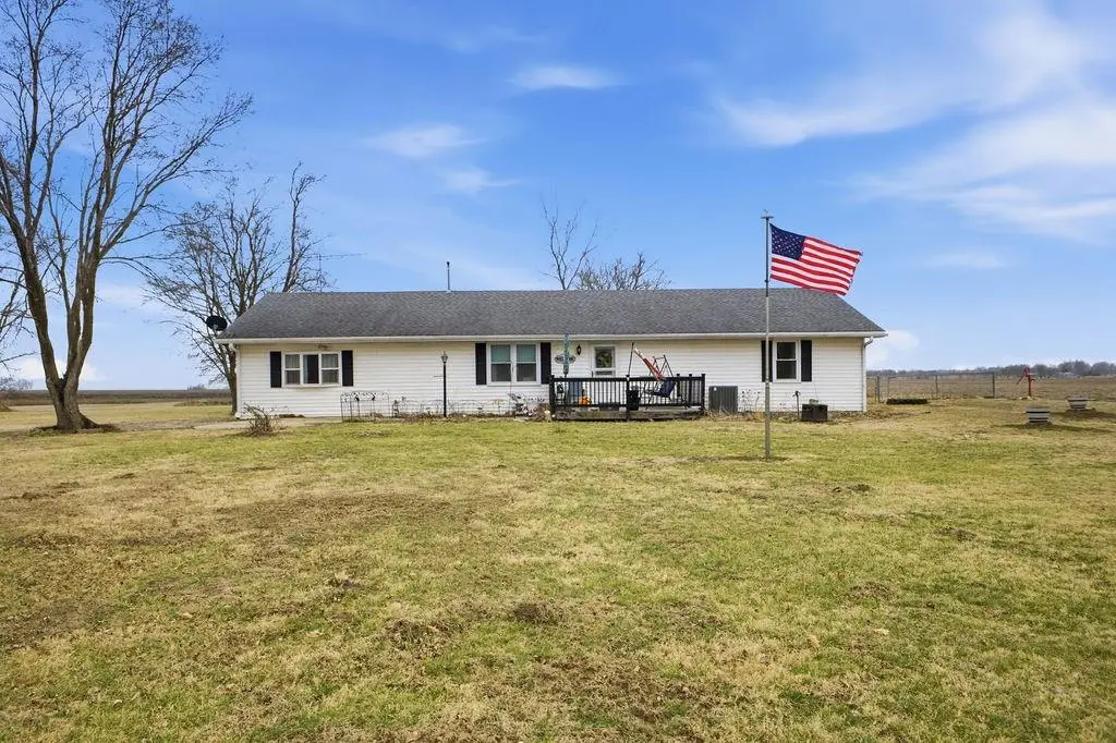 7164 State Route T Highway, Amazonia, MO 64421 - #1