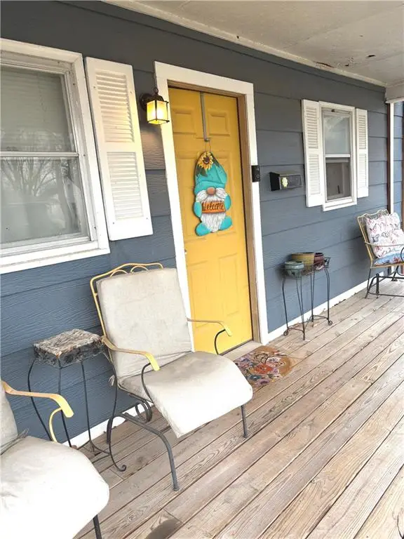 107 E 22nd Street, Pittsburg, KS 66762 - #3