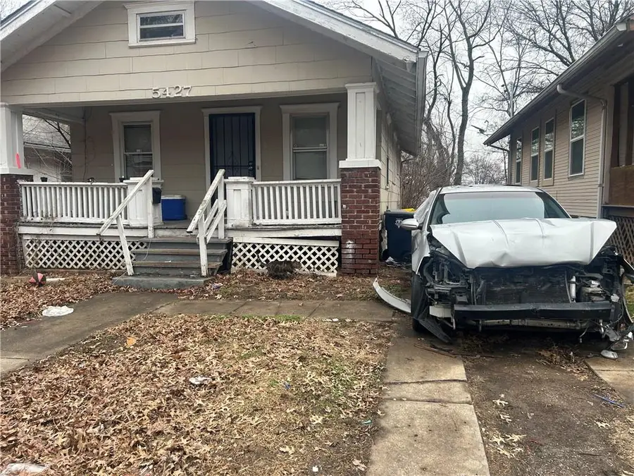 5427 Olive Street, Kansas City, MO 64130 - #2