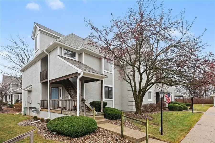 13821 W 58th Terrace #1, Shawnee, KS 66216 - #2