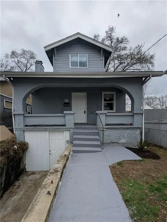 2404 Denver Avenue, Kansas City, MO 64127