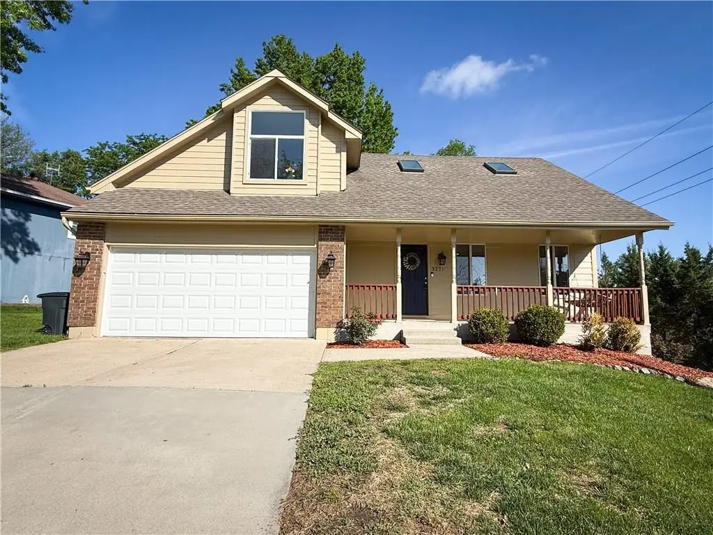 3221 NW Shannon Drive, Blue Springs, MO 64015 - #1