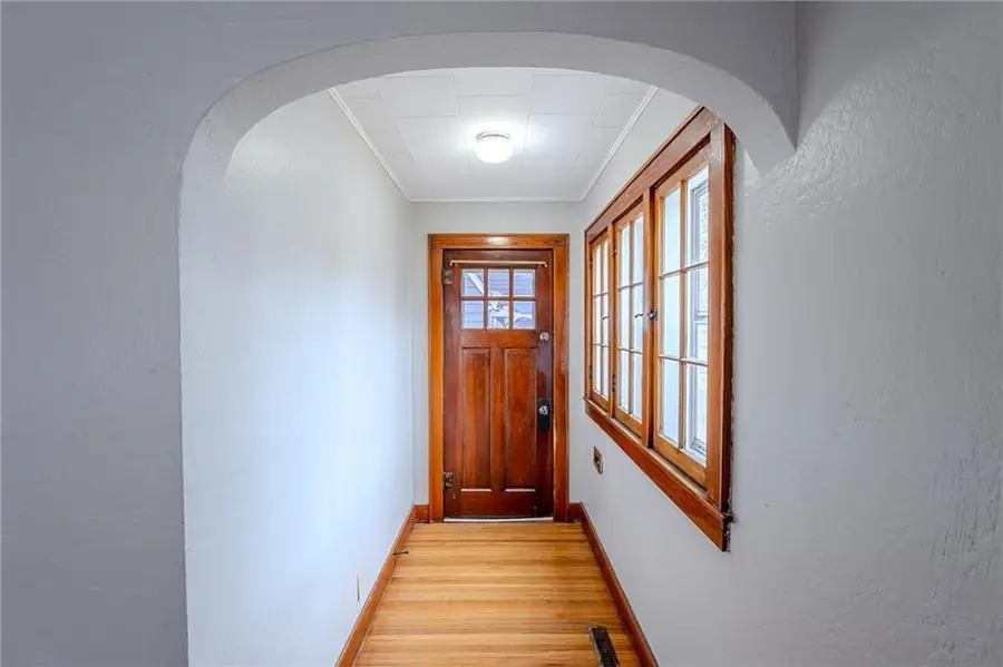 718 S Lafayette Avenue, Chanute, KS 66720 - #3