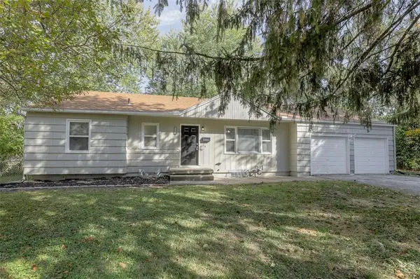 7209 Oxford Avenue, Raytown, MO 64133