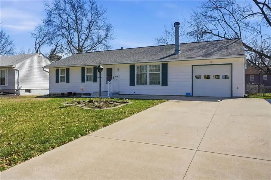 8209 E 133rd Terrace, Grandview, MO 64030 - #3