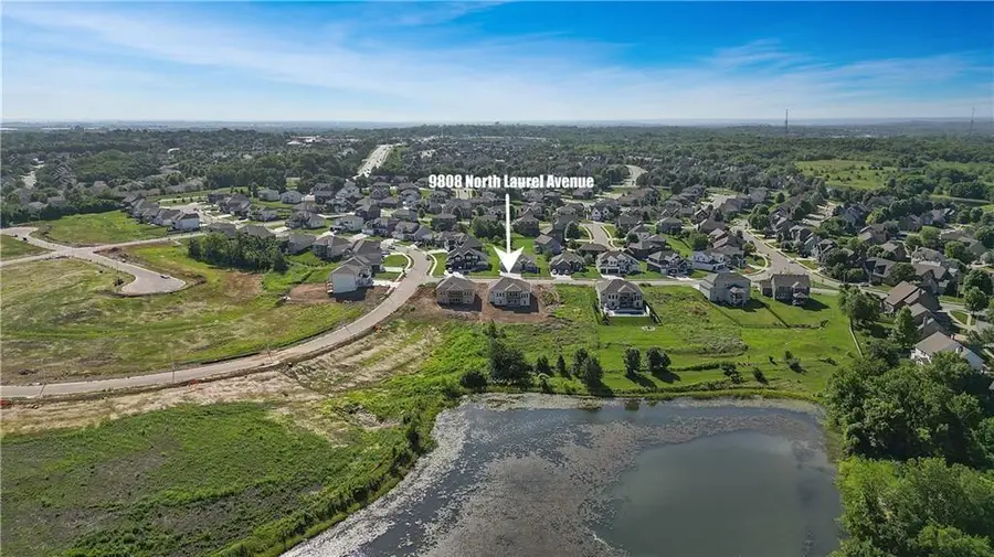 9808 N Laurel Avenue, Kansas City, MO 64157 - #2