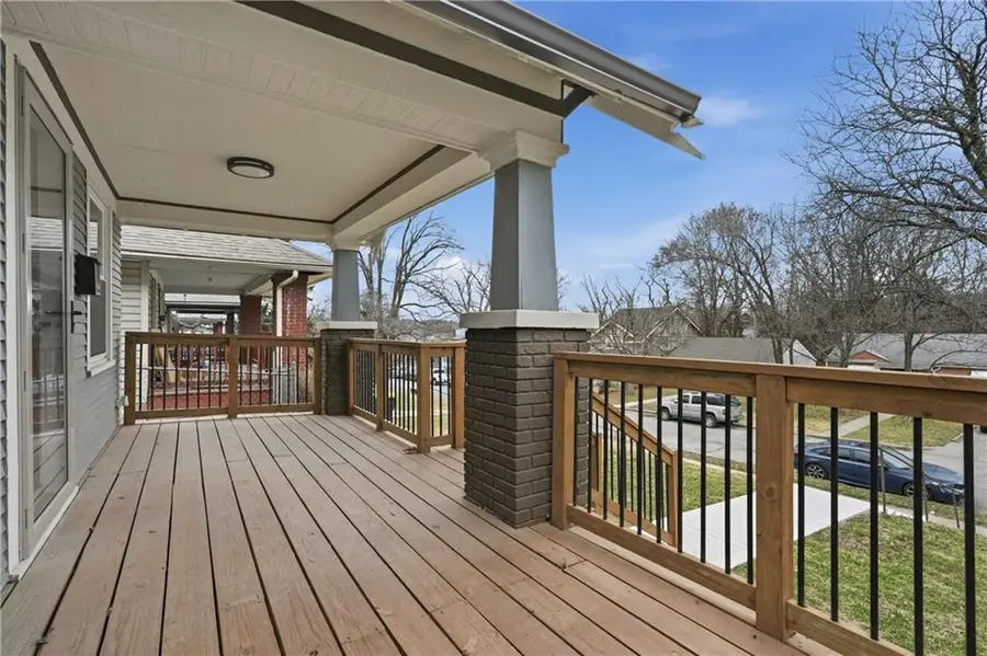 5132 Wabash Avenue, Kansas City, MO 64130 - #2