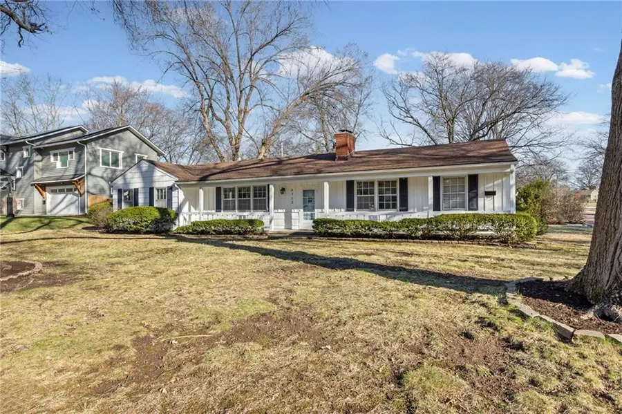 6102 W 67th Terrace, Overland Park, KS 66204 - #3