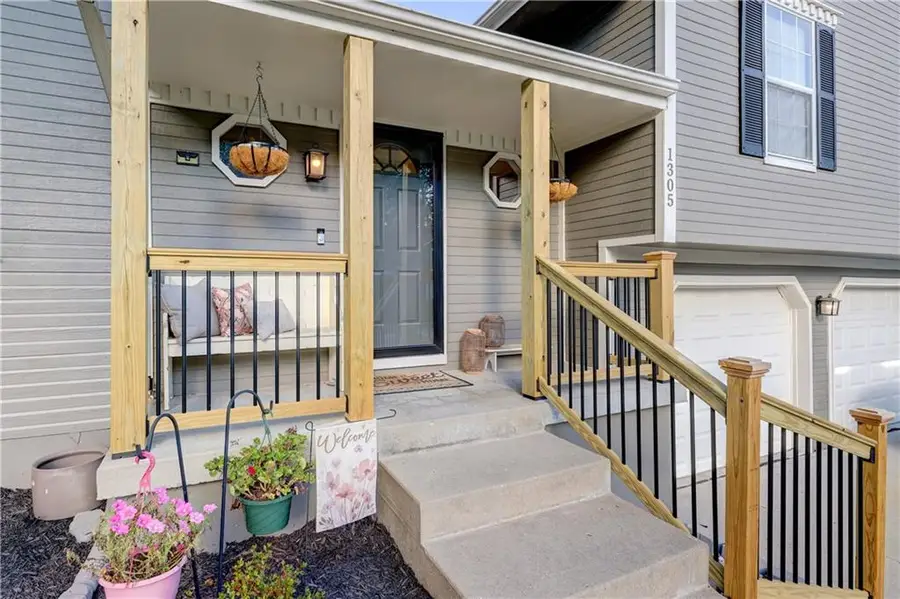 1305 NE Quail Walk Drive, Blue Springs, MO 64014 - #2