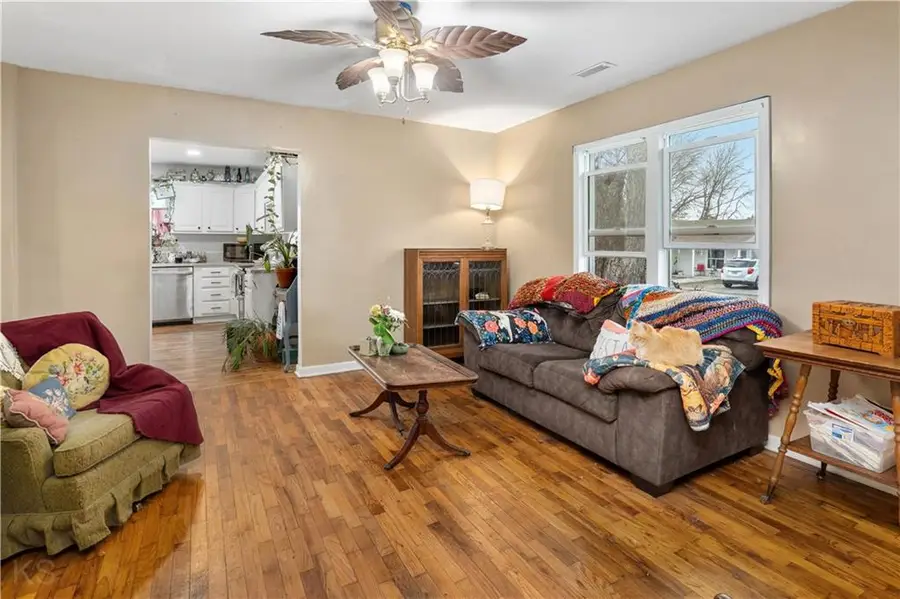 603 S New York Street, Sedalia, MO 65301 - #2