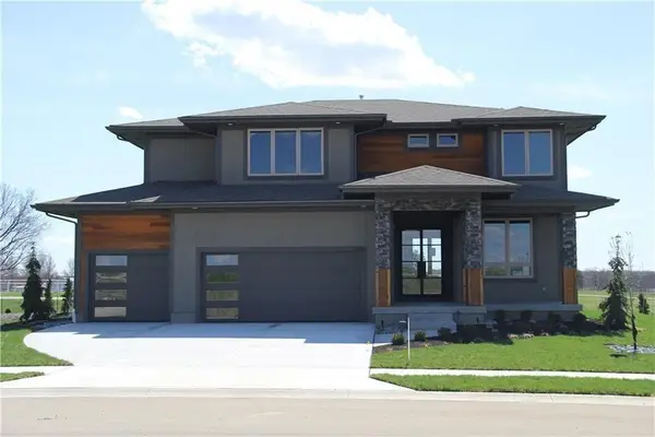 17458 W 169th Place, Olathe, KS 66062