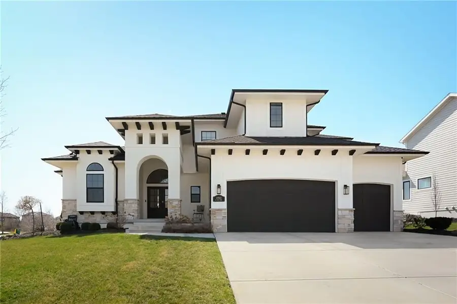 11903 W 167th Terrace, Overland Park, KS 66221 - #2