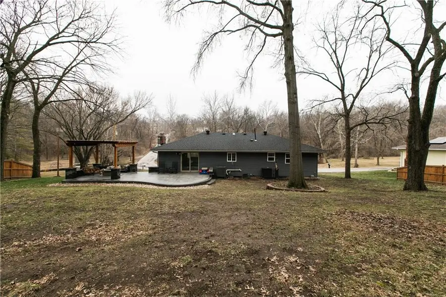 12108 NW 66th Street, Kansas City, MO 64152 - #2