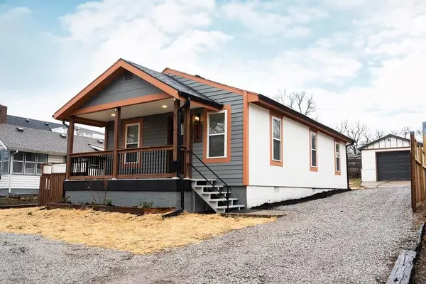 816 S Lake Drive, Independence, MO 64063