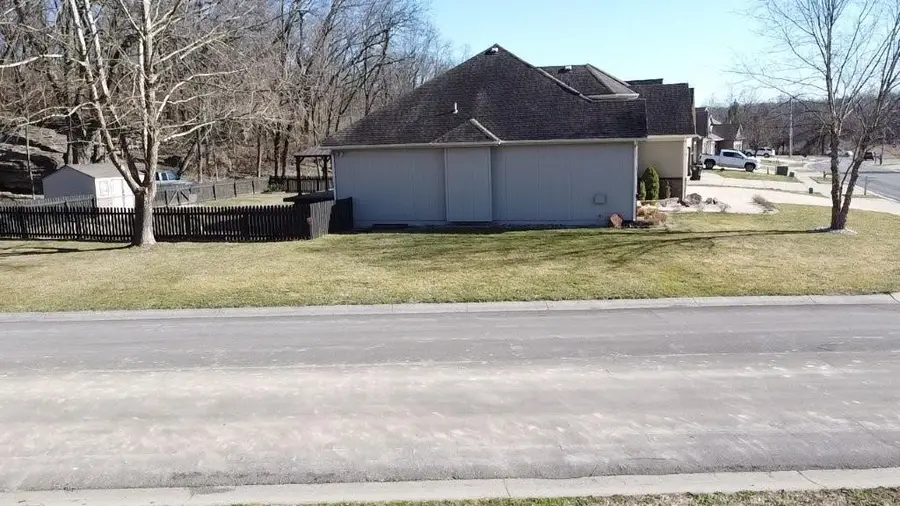 1031 N Old Mill Road, Independence, MO 64056 - #3
